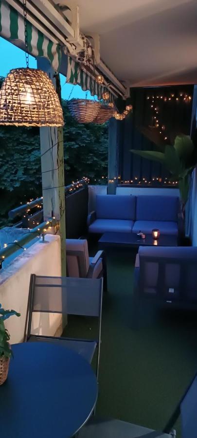 Stylish 1-Bedroom Flat With Beautiful Terrace , For A Cosy Retreat Estrasburgo Exterior foto